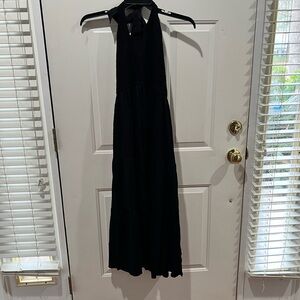 Chic Black Halter Midi Dress